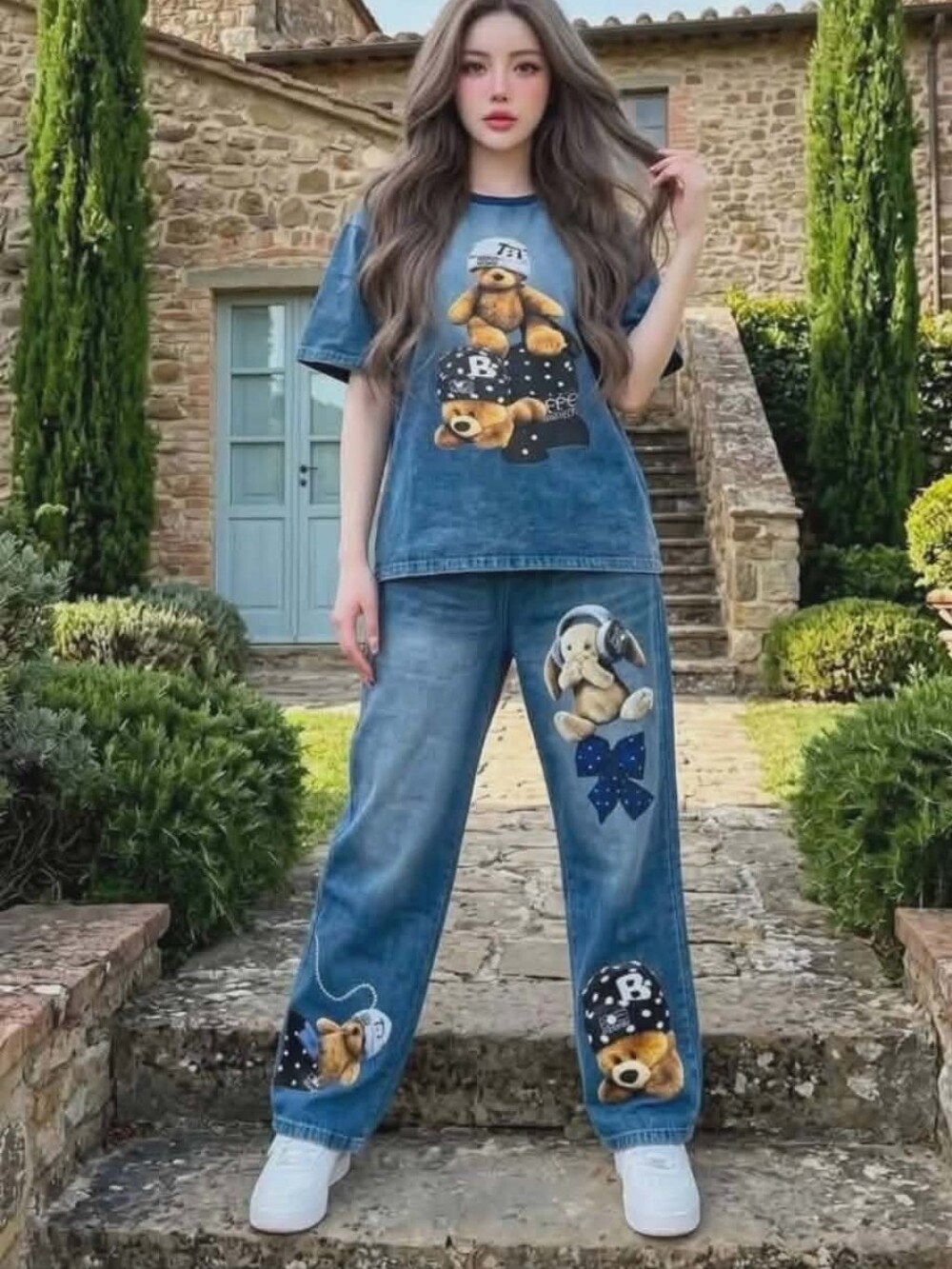 Blue Women's Teddy Graphic Relaxed Jeans